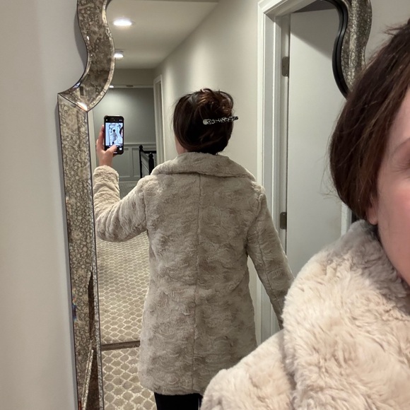 Textured Faux Fur Coat - Picture 4 of 4